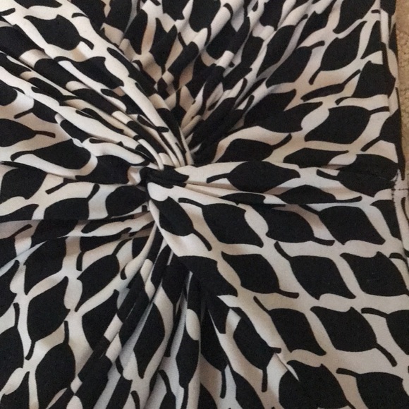 Classic Ralph Lauren “wrap” dress. - Picture 3 of 13